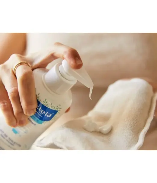 Mustela Lait de Toilette sans Rinçage à l'Avocat Bio 500ml 2