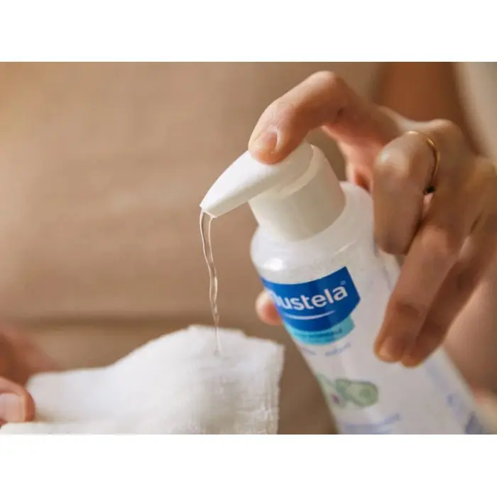 Mustela Eau nettoyante sans rinçage 300ml Eau / Lait de