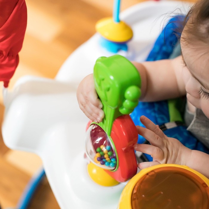 Jumper Table d'activités Baby Einstein Neighborhood Symphony Activity 9m+ dans Tapis d'éveil chez Baby And Mom Maroc