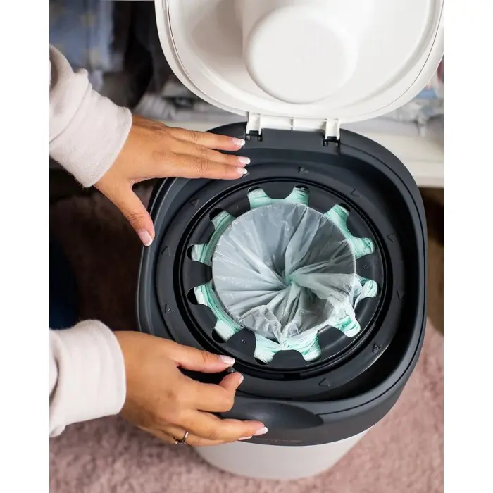 Tommee Tippee Poubelle à couches Anti-Odeur Twist & Click -