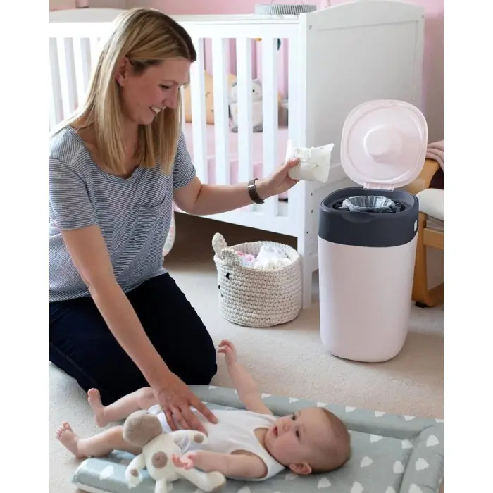 Tommee Tippee Poubelle à couches Anti-Odeur Twist & Click -