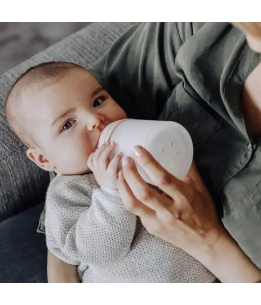 Biberon Suavinex anti-coliques Zero.Zero débit lent 180ml 2