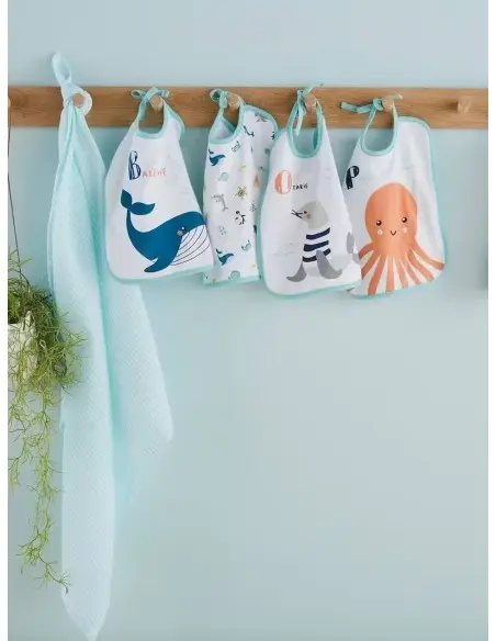 Baby bibs - pack of 7 printed bibs, white background — photo 9