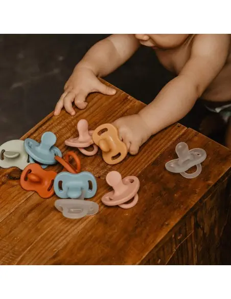 Suavinex SX Pro all-silicone pacifier with symmetrical nipple, from 6 to 18 months — photo 37