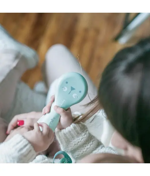 Suavinex set brosse et peigne pour bébés vert 2