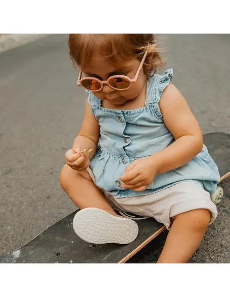 Suavinex baby sunglasses from 12 to 24 months, polarised with UV 400 filter, with case - Apricot round shape — photo 6
