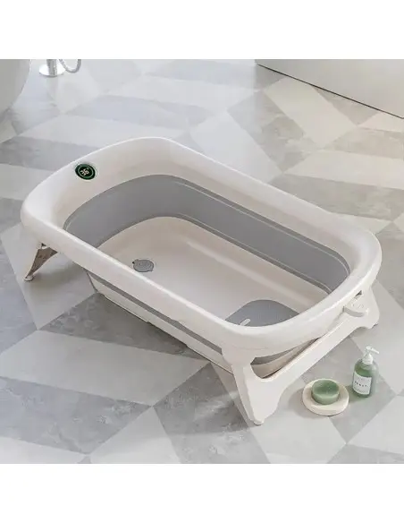 Compact foldable bath with integrated digital thermometer from 0 months