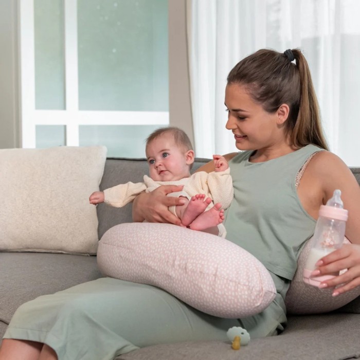 Doomoo Coussin de Grossesse et d'allaitement Buddy Cloudy Pink dans Coussin d'allaitement chez Baby And Mom Maroc