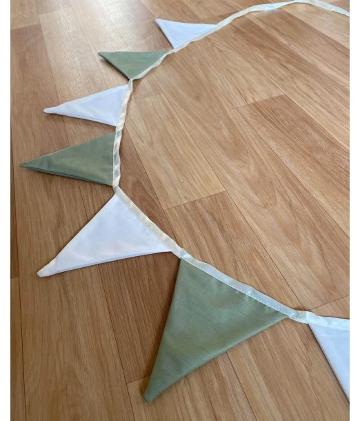 Minitribe khaki green decorative garland - Havana 2
