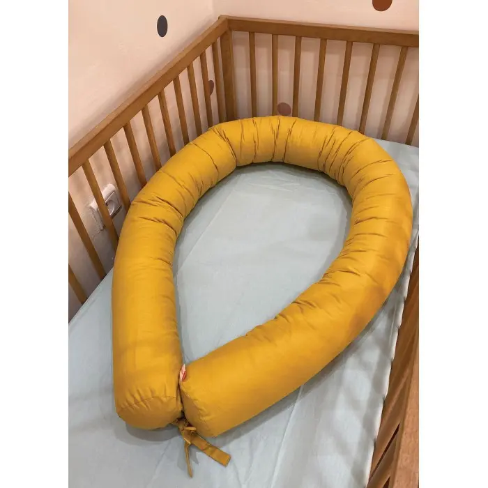 Minitribe Traversin pour bébé Jaune Moutarde Univers Bébé -