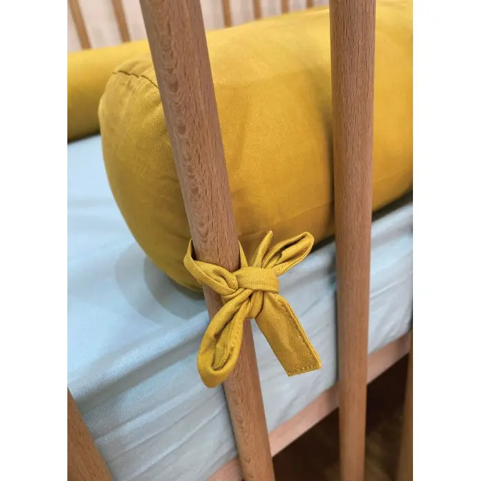 Minitribe Traversin pour bébé Jaune Moutarde Univers Bébé -