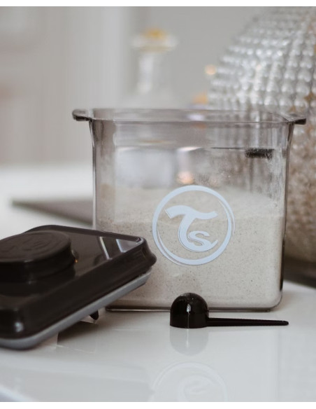 Twistshake Formula Container Boîte hermétique pour lait en poudre - Noir dans Vaisselle bébé chez Baby And Mom Maroc