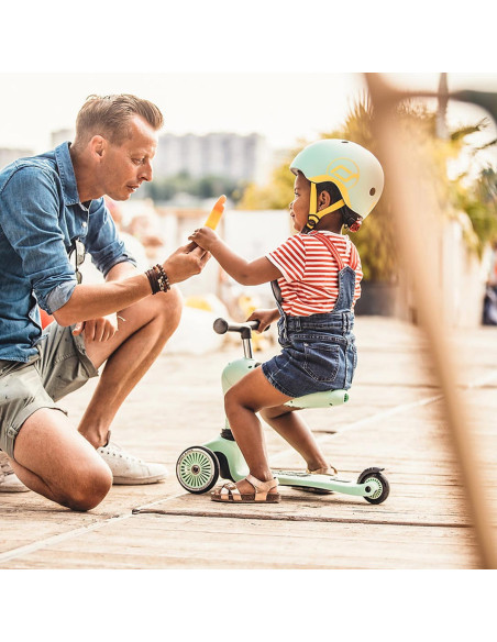 Scoot and Ride Trotinette pour enfant Highwaykick 1 - Vert Kiwi Scoot and Ride Trotinette pour enfant Highwaykick 1 - Vert Kiwi