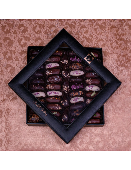 Boîte de Dattes enrobées - 50 pièces Chocolat & Macaron -