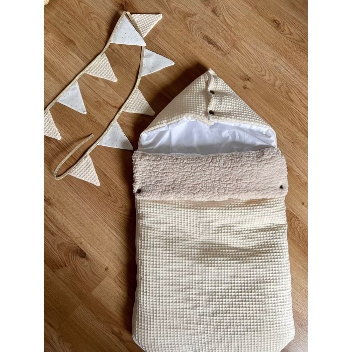 Mini Babounj Nid d’ange « Nid d’abeille » dans Nid d'ange chez Baby And Mom Maroc