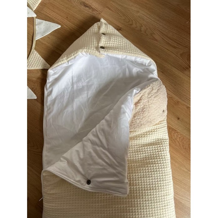 Mini Babounj Nid d’ange « Nid d’abeille » dans Nid d'ange chez Baby And Mom Maroc