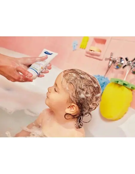 Mustela Detangling and Nourishing Cream Shampoo 200ml — photo 4