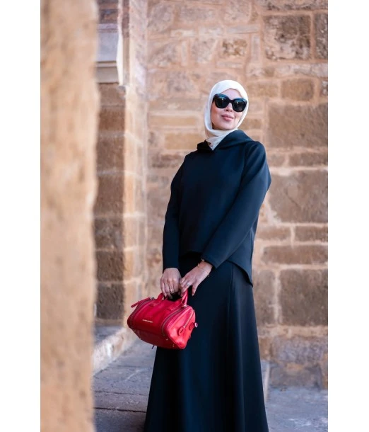 Women's hooded set, modest elegant 2-piece outfit - black