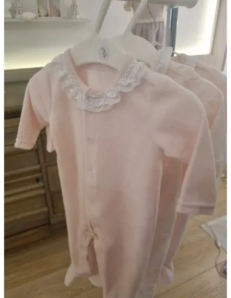 Grenouillère Bébé en Velours Doux Taille Naissance – Rose Chic