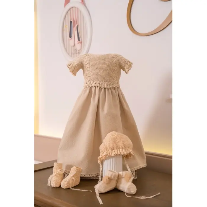 Robe de baptême bébé en maille et tissu piqué avec bloomer