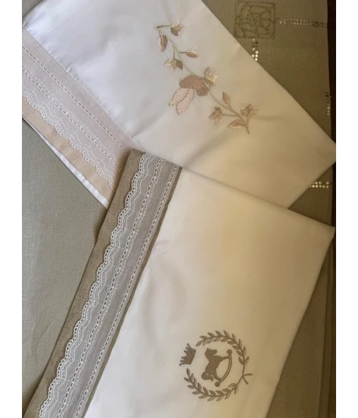 Embroidered satin cotton cradle sheet with linen border and trim 2