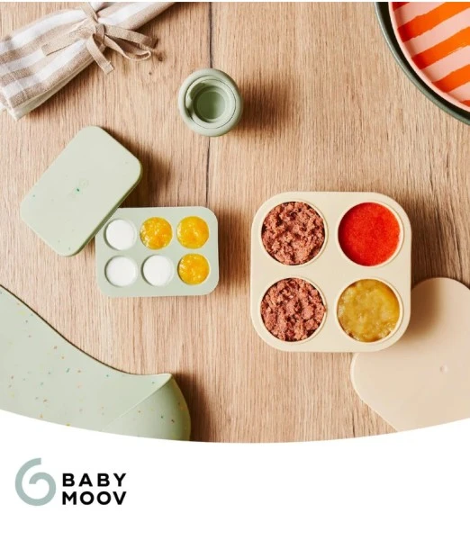 Babymoov silicone container set and snack feeders 2