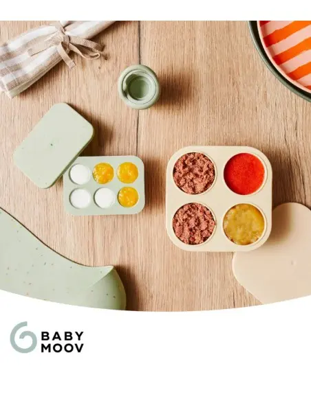 Babymoov silicone container set and snack feeders — photo 2