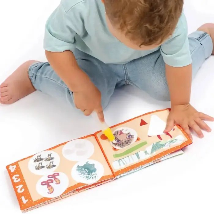 Ludi Livre Magique à l’Eau 5 Activités 10mois+ dans Jouet chez Baby And Mom Maroc