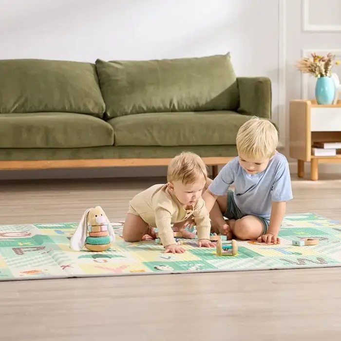Hape Tapis de Jeu Pliable en Mousse Alphabet & Toise dans Tapis d'éveil chez Baby And Mom Maroc