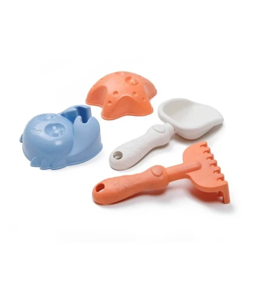 Eurekakids 4-piece beach toys