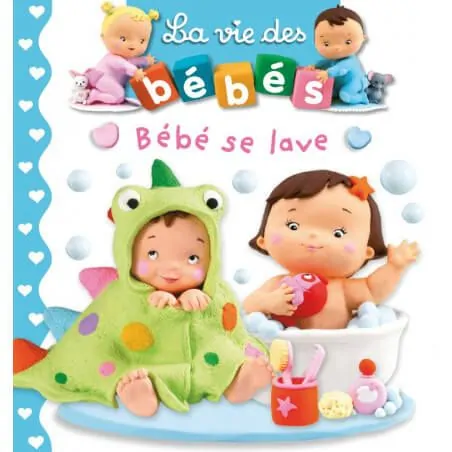 La vie des bébés - Bébé se lave