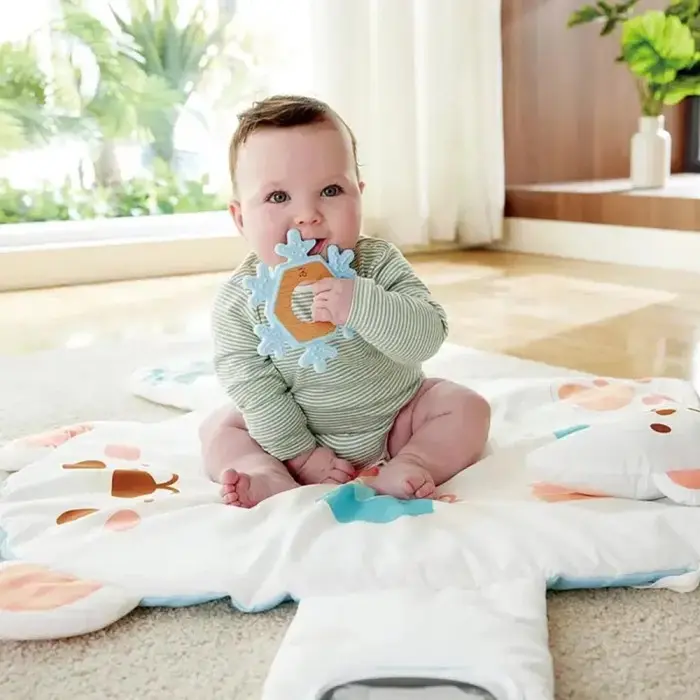 Hape Tapis d'éveil Snuggle Bear Activity Gym 0-18mois dans Tapis d'éveil chez Baby And Mom Maroc