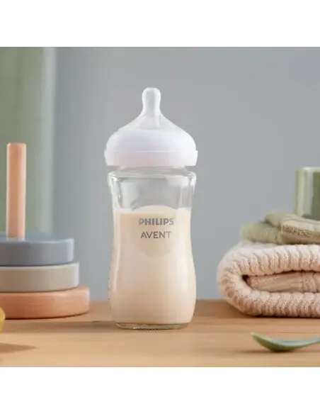 copy of Avent Natural glass baby bottle 240 ml in Baby bottles & accessories at Baby And Mom Morocco