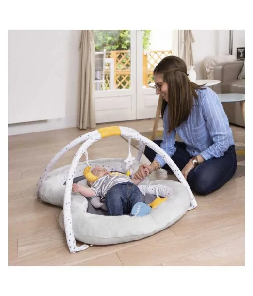 Le tapis d'éveil en mousse de Ludi : confort et stimulation pour bébé