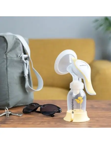 Medela manual breast pump Harmony™ Flex — photo 2