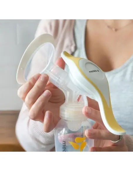 Medela manual breast pump Harmony™ Flex — photo 3