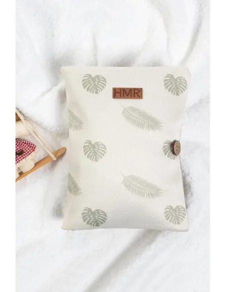 Baby essentials organiser — Leaves
