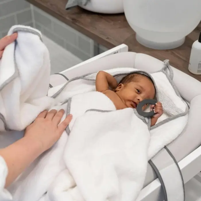 Cape De Bain XL Avec Anneau De Dentition Dry'n Play Doomoo