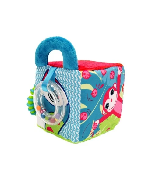 Ludi fabric activity cube from 3 months
