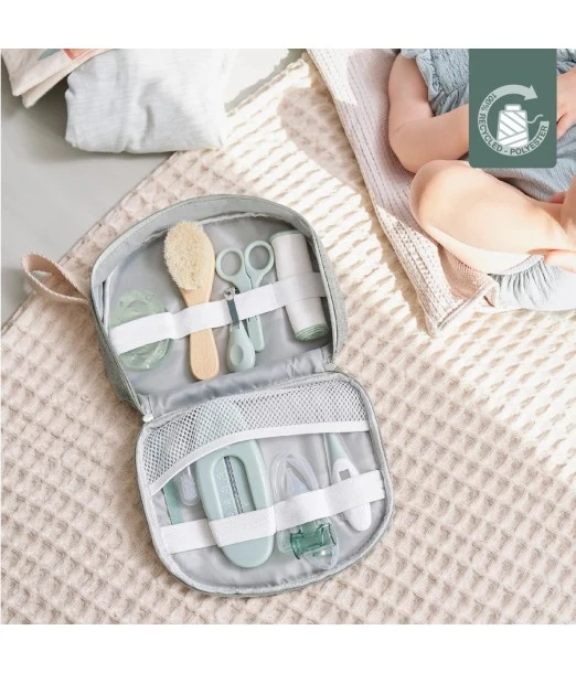 Babymoov Matcha toiletry and care kit, 10 accessories 2