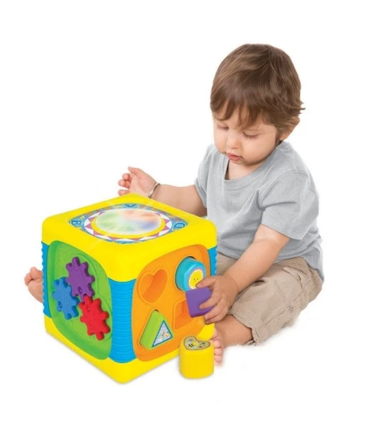 Winfun Large activity cube 9 months+ 2