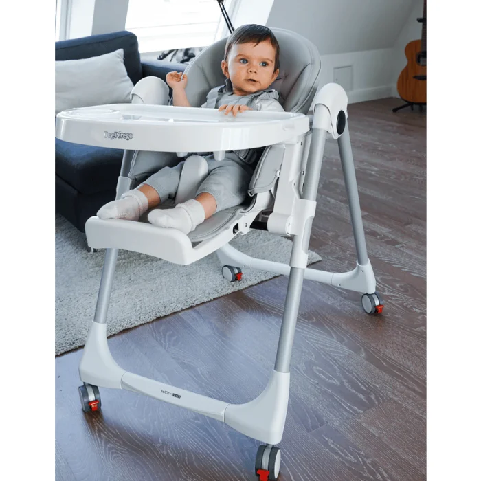 Peg Perego Chaise haute Prima Pappa follow Me Linear Grey