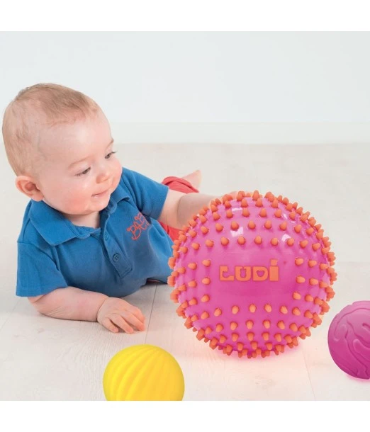 Ludi 3 Sensory Balls 6m+ Pink 2