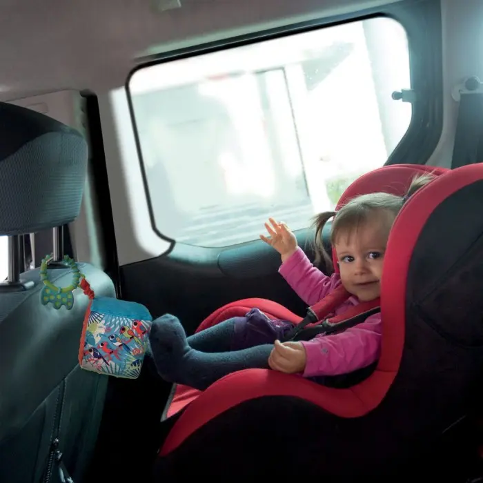 Ludi Cube d'Éveil en Tissus 3m+ Hochet - Ludi Maroc